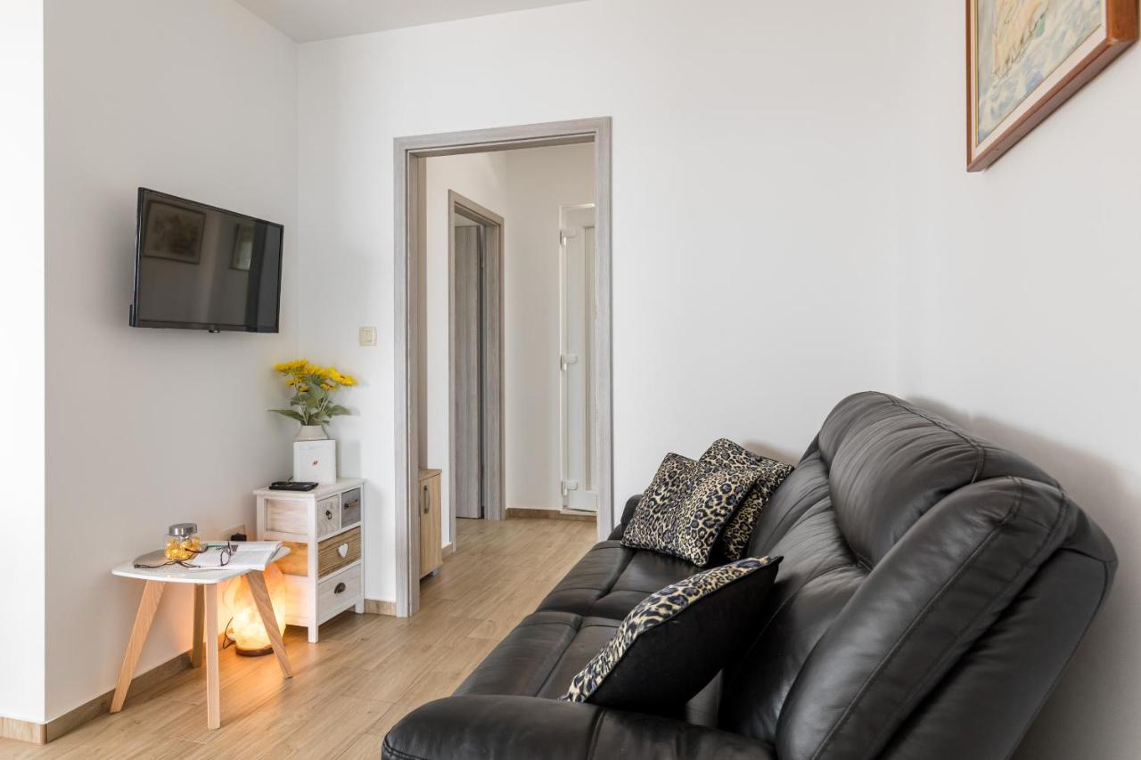 מימיצה Luxurious Apartments Bona Fide מראה חיצוני תמונה