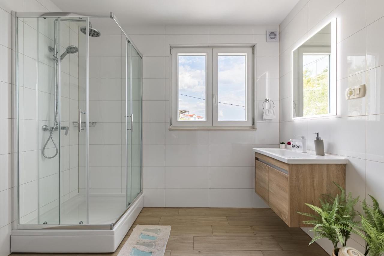 מימיצה Luxurious Apartments Bona Fide מראה חיצוני תמונה